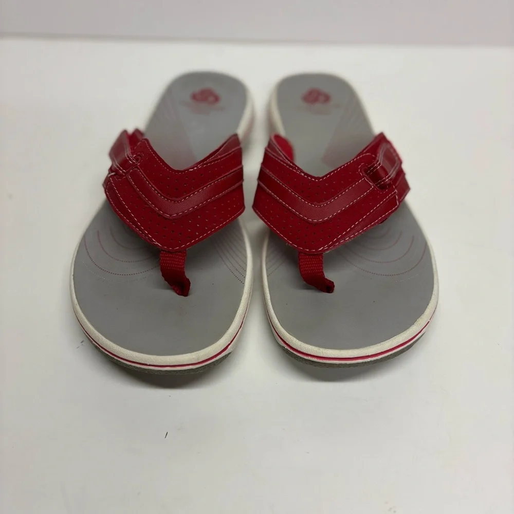 Clark’s Cloudsteppers Red and Gray Flip Flops Sandals Slip Ons Size 7 - Picture 7 of 10